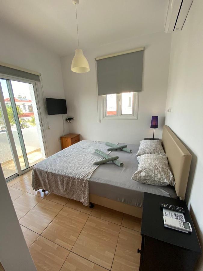 Villa Diana - 200 Meters From Kapparis, Fireman'S Beach Paralimni Luaran gambar